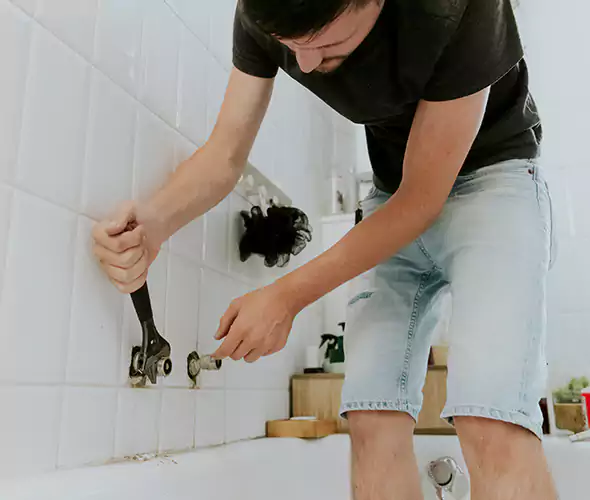 Affordable Bathtub Faucet Replacement in Hialeah: Choose Experienced Local Technicians