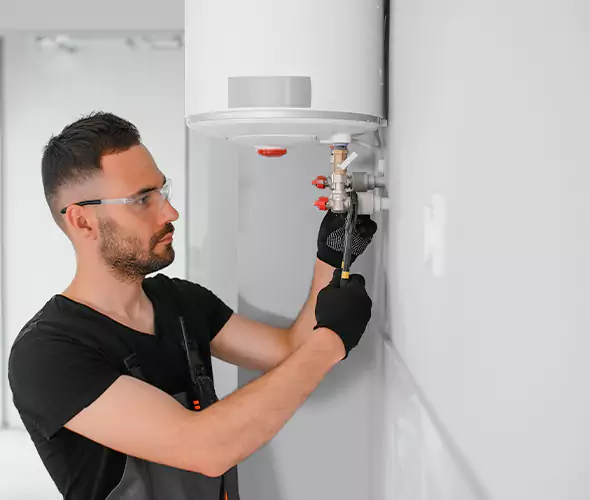 Expert Plumber for Water Heater Expansion Tank Installation in Hialeah, FL